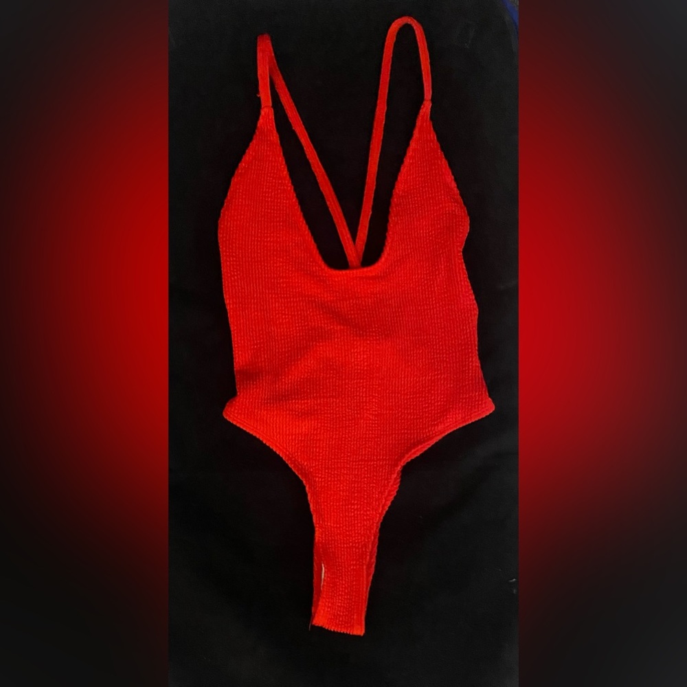 Sexy red high hip bathing suit